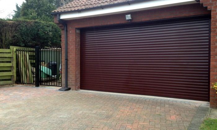 rosewood roller garage door in hull